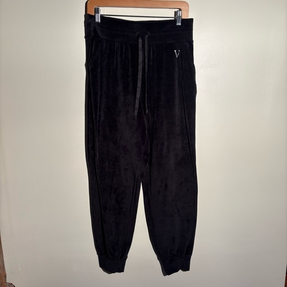 Victoria’s Secret Velour Jogger Pants - Picture 1 of 6